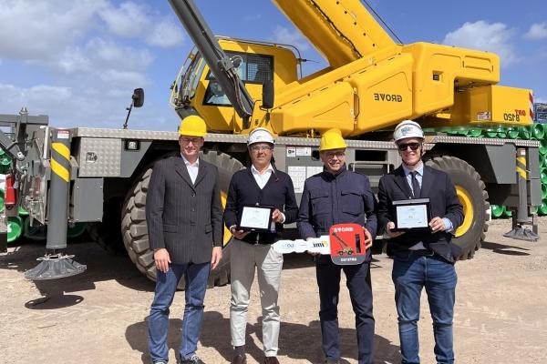 Nuova-ICOM-deploys-new-Grove-GRT8120-for-industrial-plant-build-at-major-Italian-seaport-1.jpg